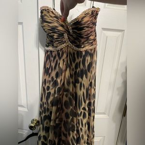 Prom/homecoming dress